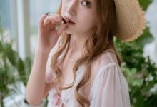 [YALAYI雅拉伊] 2020.06.02 Y652 上官莹莹《从花园到闺房》[62+1P]-美图岛