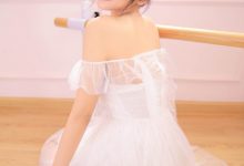 白纱美女蕾丝透视性感诱人写真-美图岛