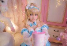 少女前线同人coser索米cos性感白丝美腿写真-美图岛