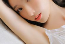 吊带美女白皙娇嫩性感写真图片-美图岛