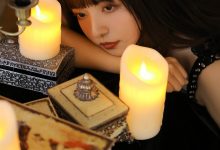 圆脸美女暗黑系美女艺术照片-美图岛