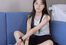 [BoBoSocks袜啵啵]NO.127 稚予-麦昆板鞋、两双自然穿旧棉袜、裸足 [139P+1V／5.64GB]-美图岛