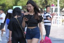 精选街拍作品 NO.0099 美丽动人的热裤小姐姐[37P／45.2MB]-美图岛