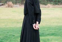 梨瑾瑾 - NO.16 户外黑长服 [20P-263MB]-美图岛