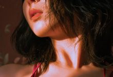 云溪溪-奶桃-红色内衣[12P-71MB]-美图岛