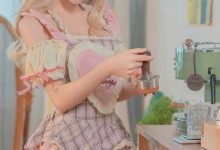 咬人小小兔(咬一口兔娘) - 3月作品『居家甜妹』&超级敏感 [76P1V-1.63G]-美图岛