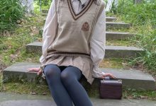 [袜觅社] 小雪 超短裙黑丝高跟美腿足秀 [71p+1V+1.61G]-美图岛