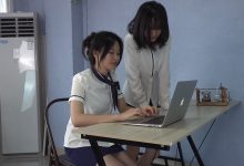 南国足艺 NO.027-琪梓潼公司工作中的丝袜脚，无意识非常自然，超级刺激[1V-3.08G]-美图岛