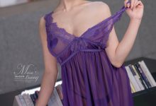 咬一口兔娘(Yiko湿润兔) – 2025年11月月票特典『加班秘书』 [32P-459MB]-美图岛